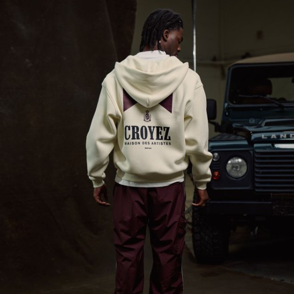 Croyez Maison Fumes Vest Off White