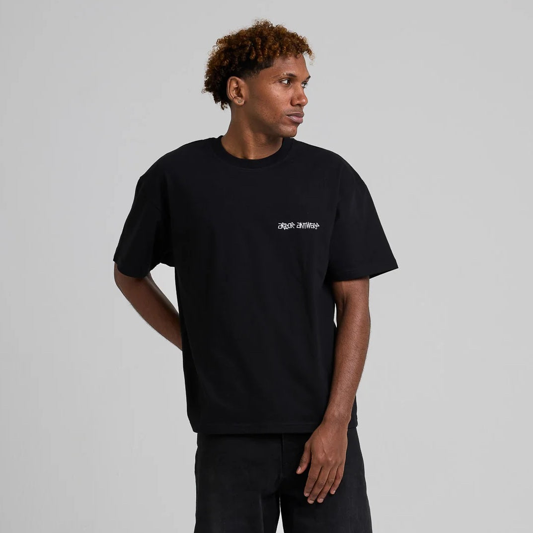 Arbor Antwerp Pixel Flower T-shirt Zwart