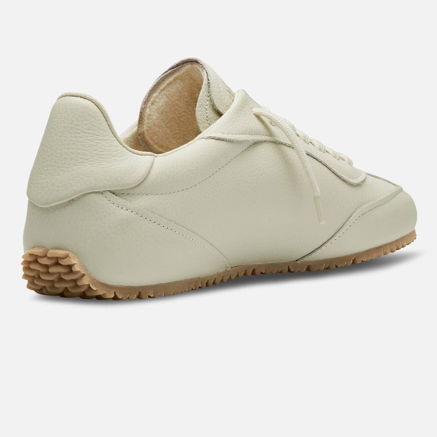 Axel Arigato Daze Runner Sneaker Off White