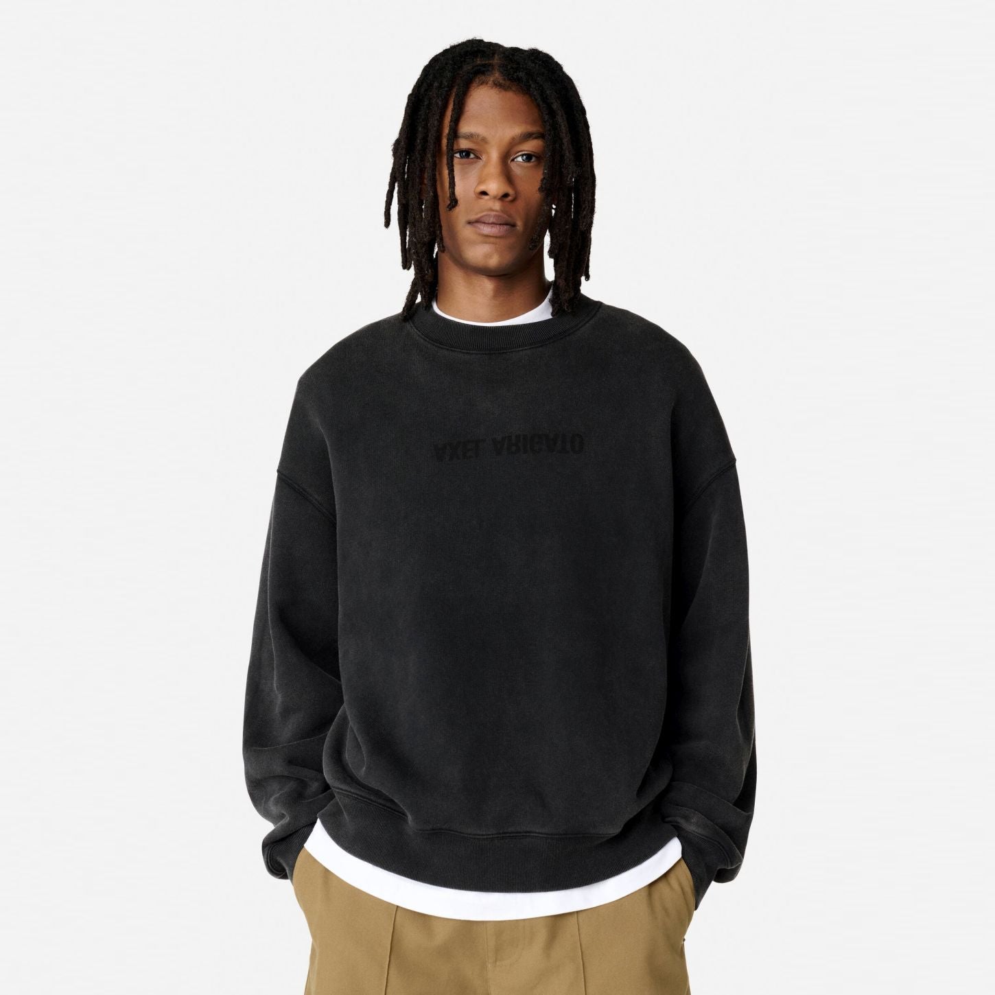 Axel Arigato Distort Washed Sweater Zwart