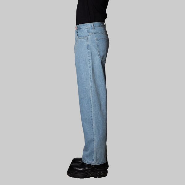 BeWider Super Loose Jeans Licht Blauw