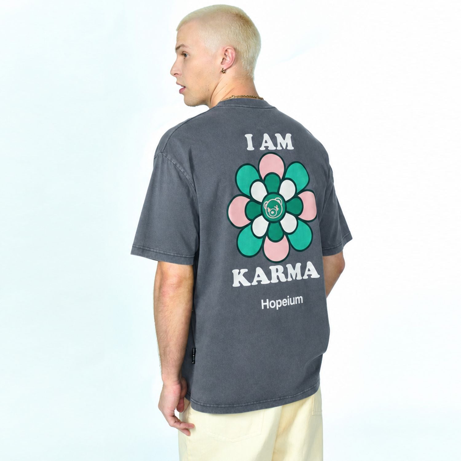 Hopeium I Am Karma T-shirt Antraciet