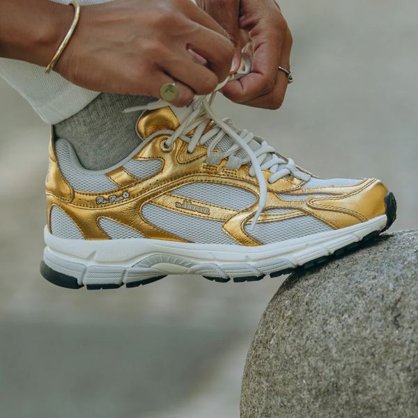 Mercer Amsterdam The Re-Run Pineapple 2.0 Sneaker Goud