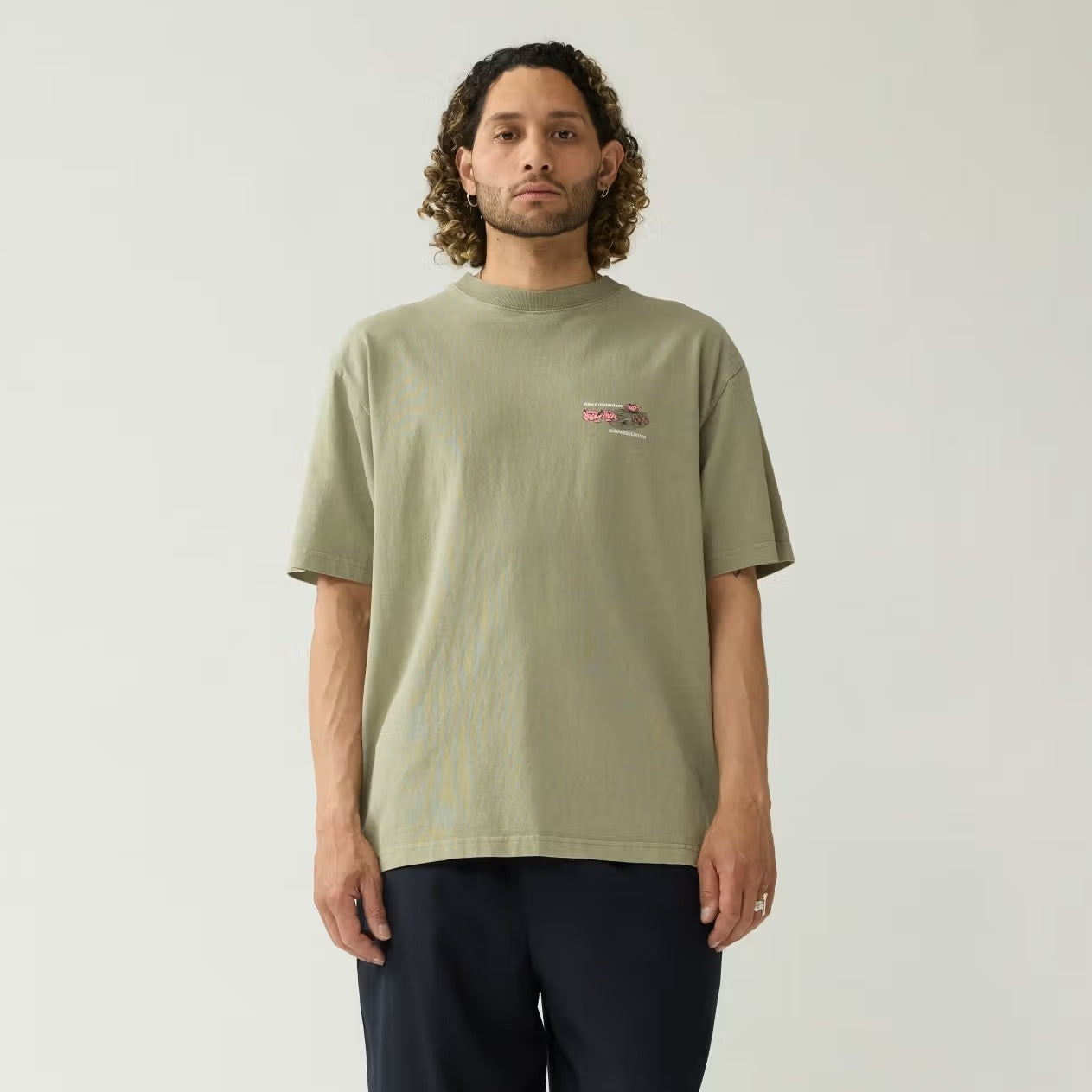 New Amsterdam Surf Association Lilies T-shirt Groen
