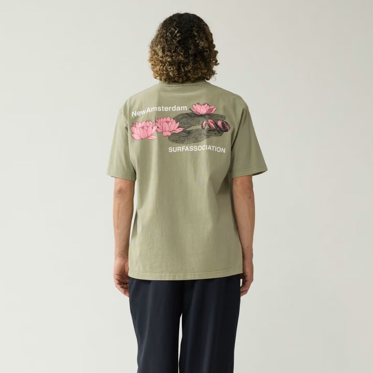 New Amsterdam Surf Association Lilies T-shirt Groen