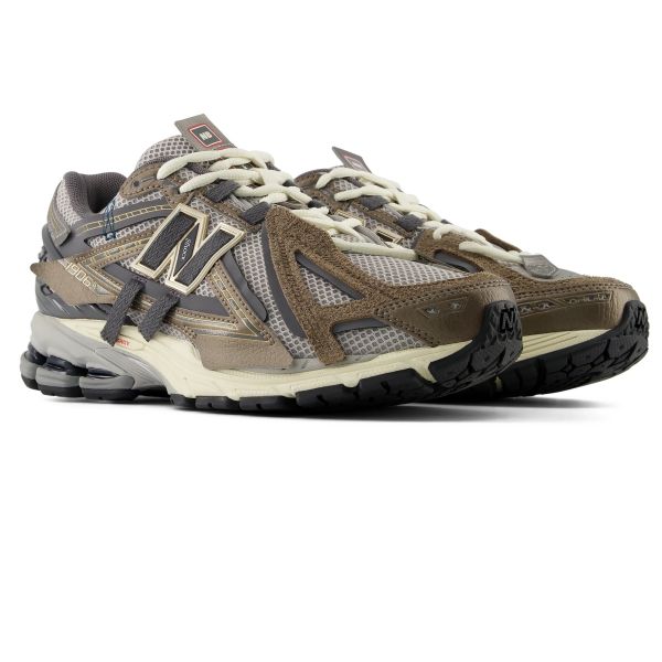 New Balance 1906A Sneaker Bruin