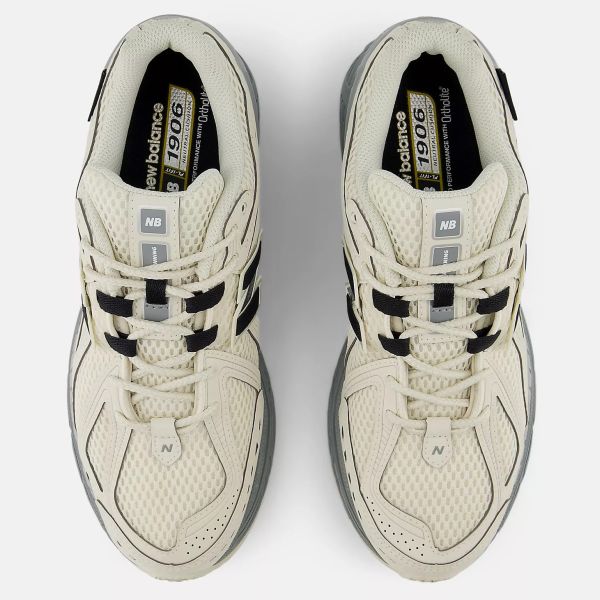 New Balance 1906R Sneaker Off White