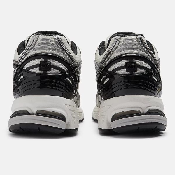 New Balance 1906R Sneaker Grijs/Zwart