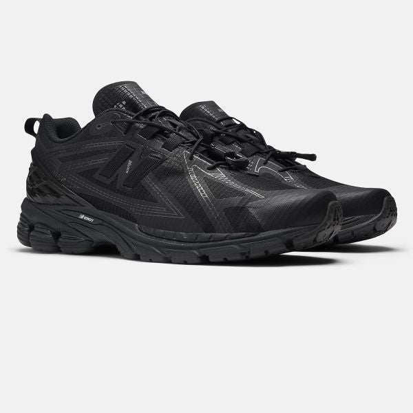 New Balance 1906R Sneaker Zwart
