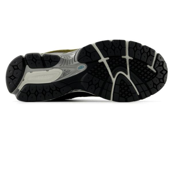 New Balance 2002R Sneaker Donker Groen