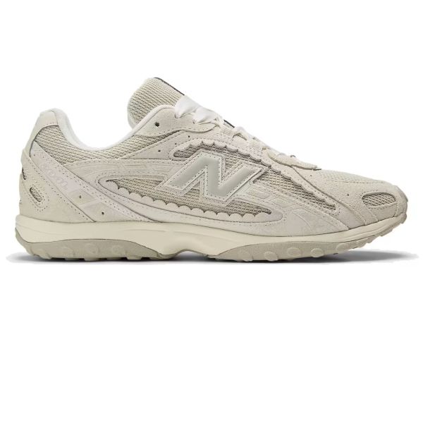 New Balance 204L Sneaker Off White