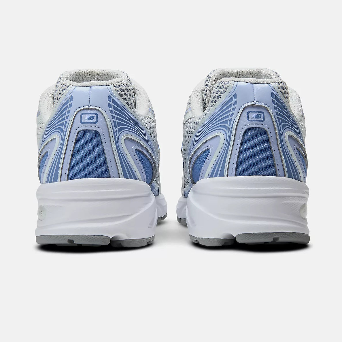 New Balance 740 Sneaker Wit/Licht Blauw