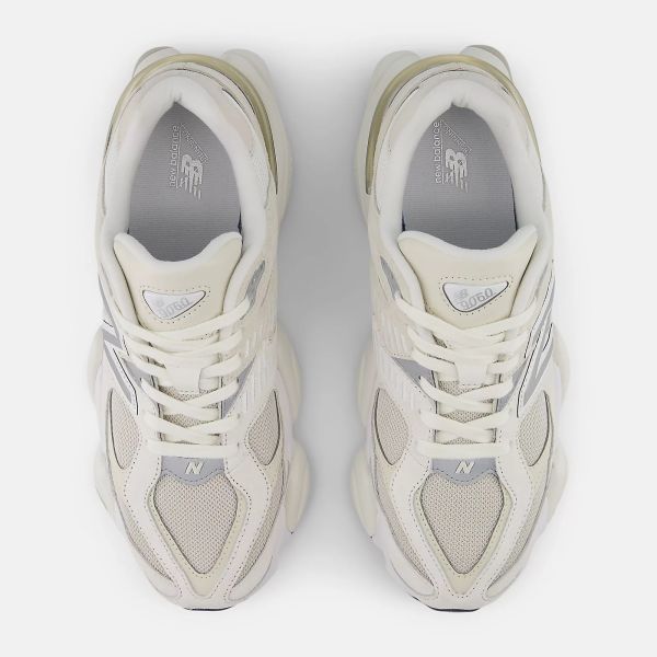 New Balance 9060 Sneaker Off White