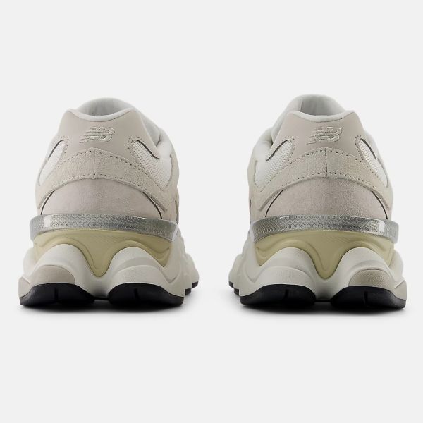 New Balance 9060 Sneaker Off White