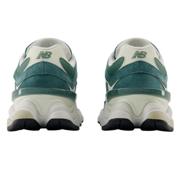 New Balance 9060 Sneaker Donker Groen
