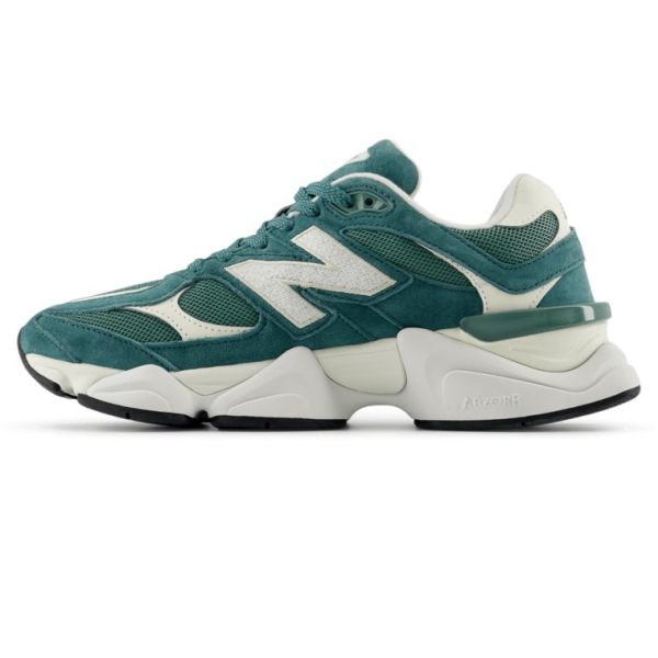 New Balance 9060 Sneaker Donker Groen