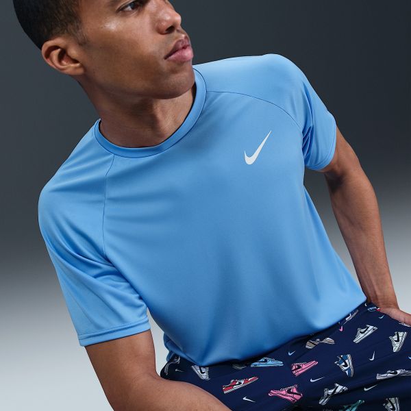 Nike Essential Hydroguard T-shirt Licht Blauw