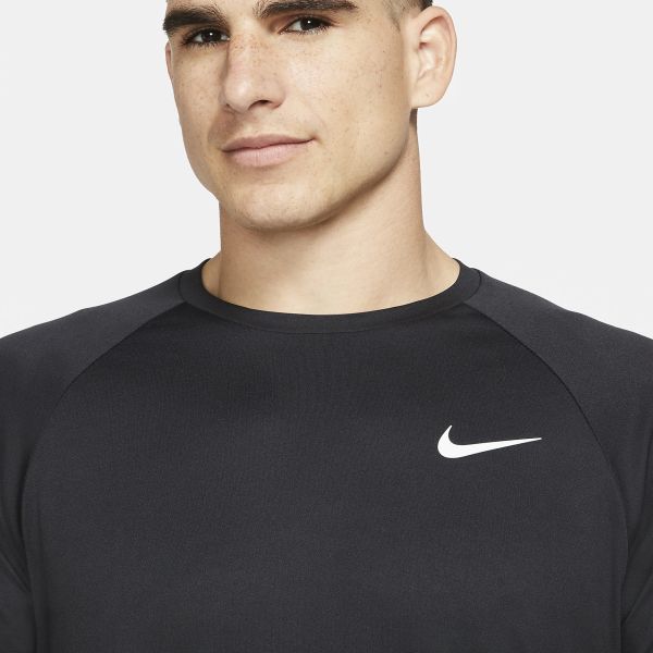 Nike Essential Hydroguard T-shirt Zwart