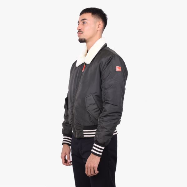 the new originals altitude bomber jacket donker groen