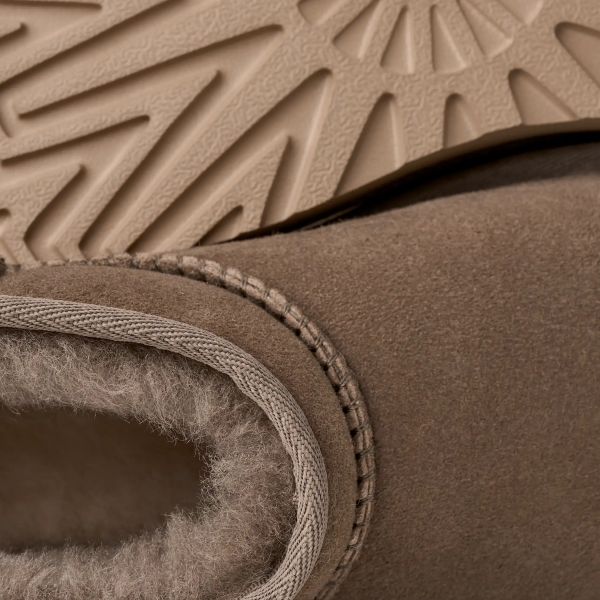 UGG Classic Ultra Mini Laars Bruin