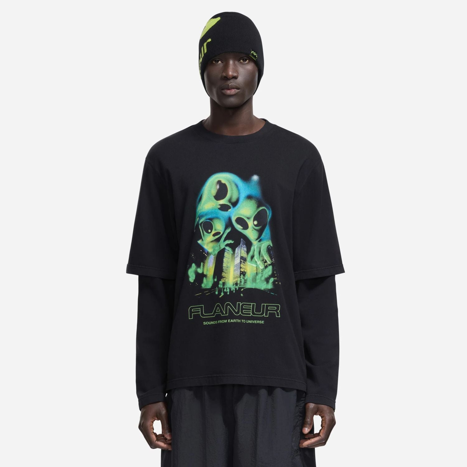 Flâneur City Aliens Layered Longsleeve T-shirt Zwart