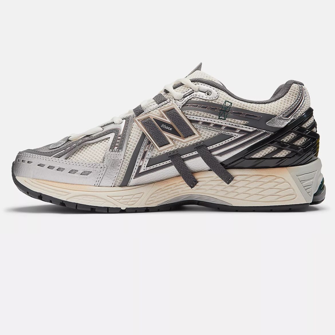 New Balance 1906A Sneaker Zilver
