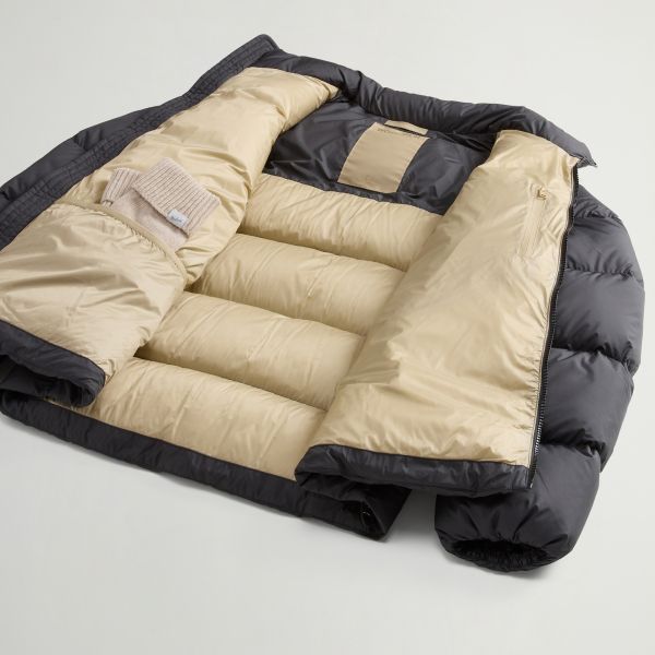 Woolrich Cloud Eagle Puffer Zwart