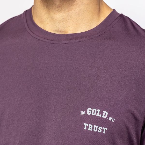 In Gold We Trust Sport T-shirt Paars
