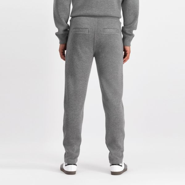In Gold We Trust The Cashmere Trainingsbroek Grijs