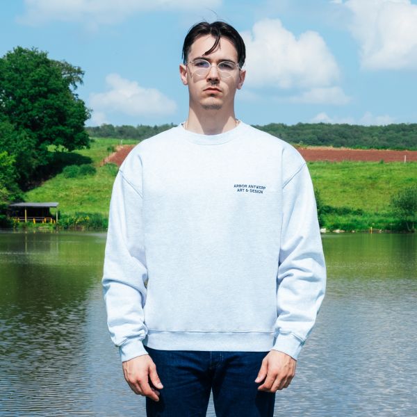 Arbor Antwerp Orange Faded Heart Sweater Grijs