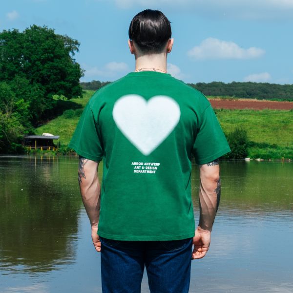 Arbor Antwerp White Faded Heart T-shirt Groen