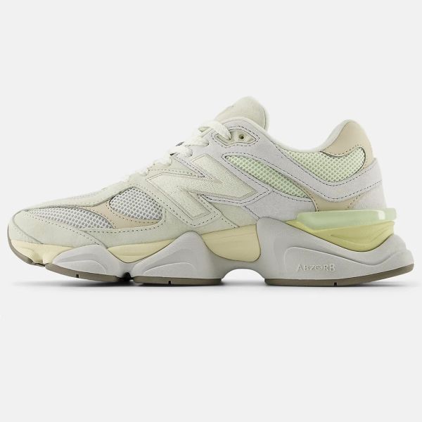 New Balance 9060 Sneaker Off White
